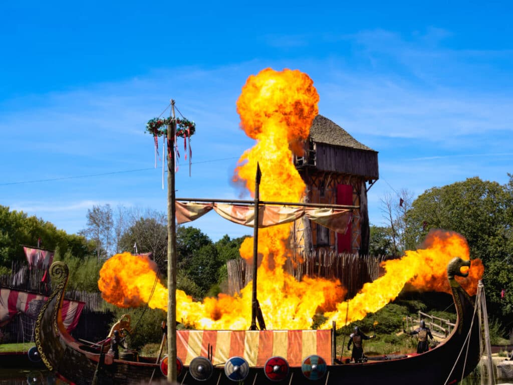 Clear blue sky over the show at the Puy du Fou