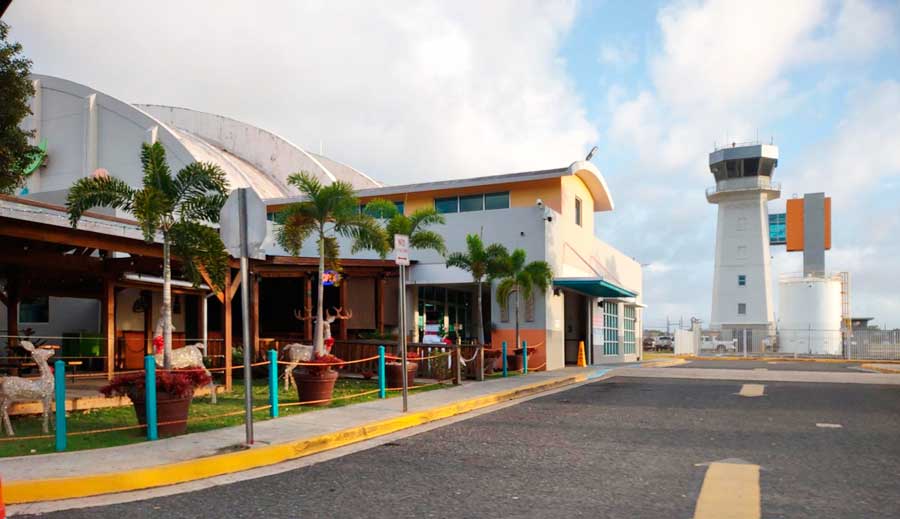 View from the outside of Rafael Hernandez Airport