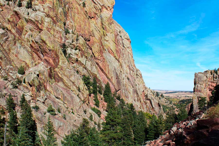 Overlooking view at the Rattlesnake Gulch Trail