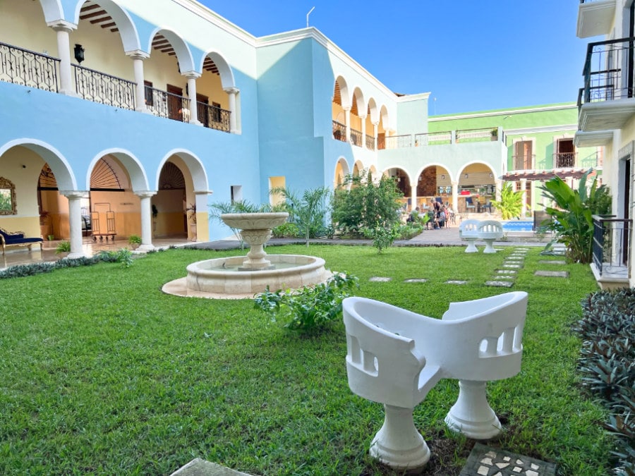 View of courtyard of the Real Hispano historic hotel