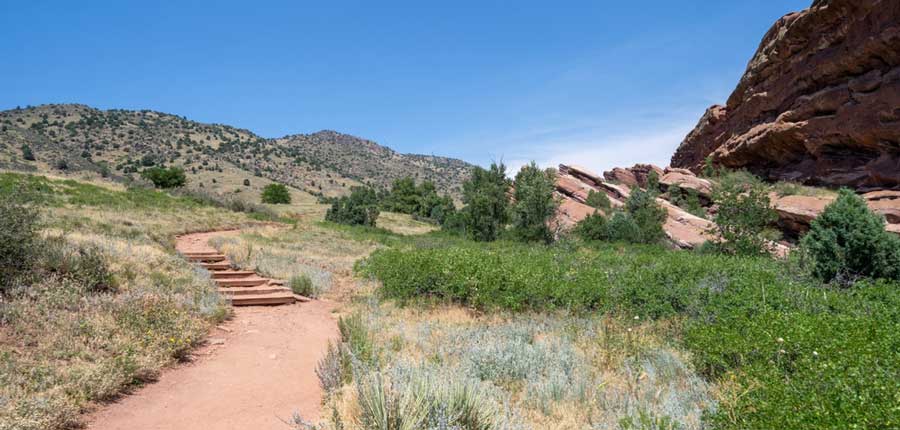 Clear blue sky over the Red Rocks Trading Post Trail