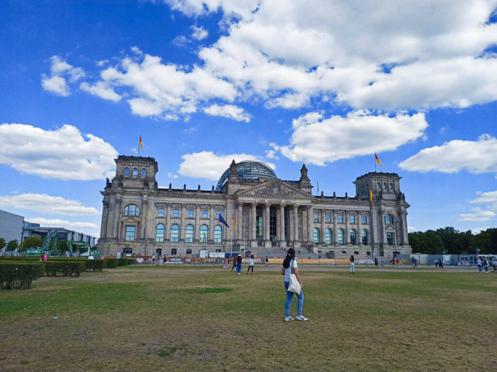 PAnoramic view of the building of Reichstag