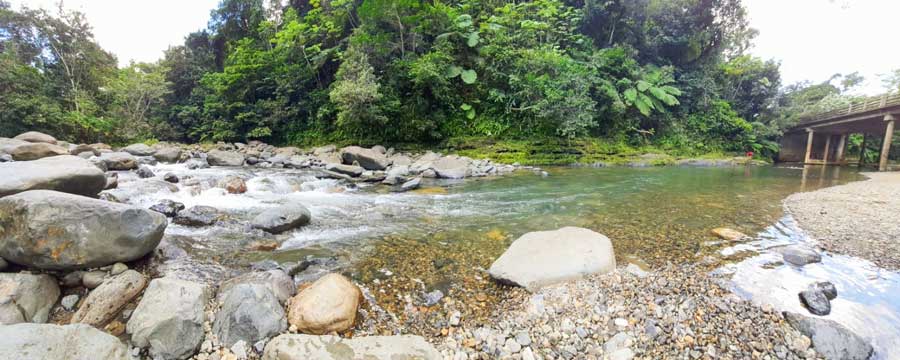 Water running in a river in Puente Roto