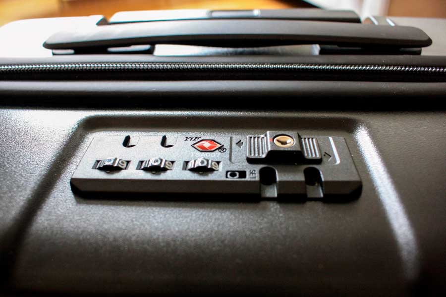 Close up view of the TSA lock of Level8 Road Runner