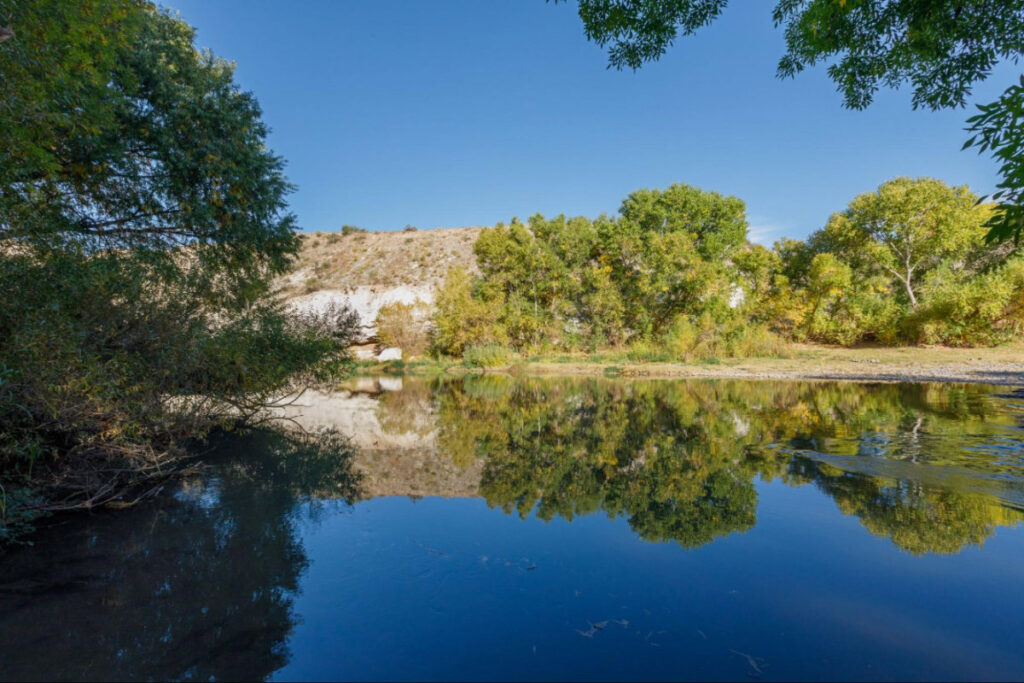 View of the confluence of the Verde River and West Clear Creek