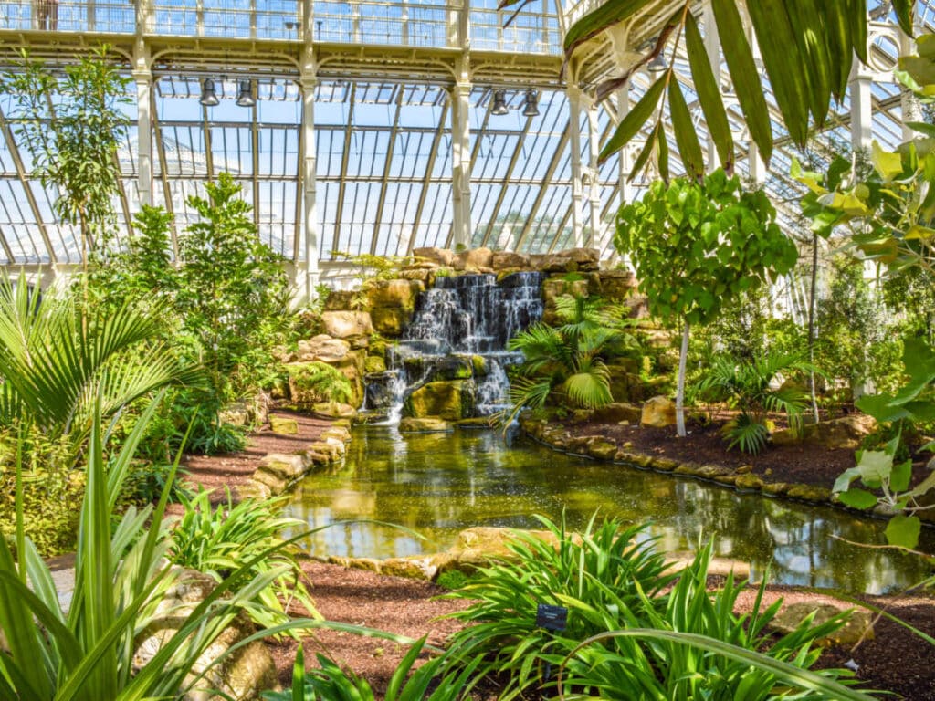 View of the manmade fountain inside the Royal Botanic Kew Gardens