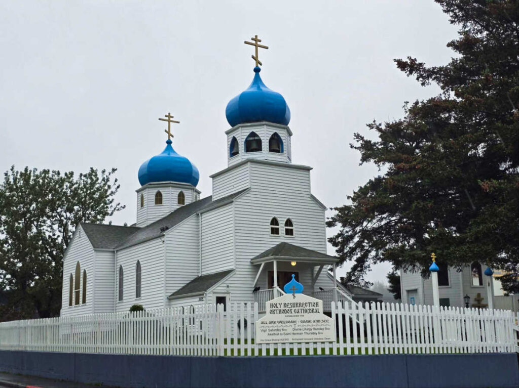 Exterior view of the Holy Resurrection Russian Orthodox Church on a gloomy day