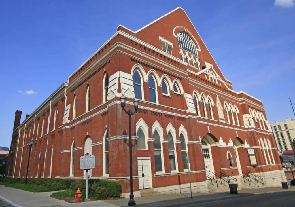 Clear blue sky over the Ryman Auditorium building