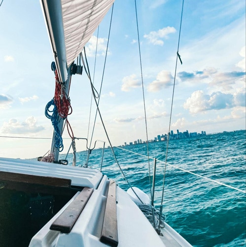 View of the blue-green ocean from the sailboat