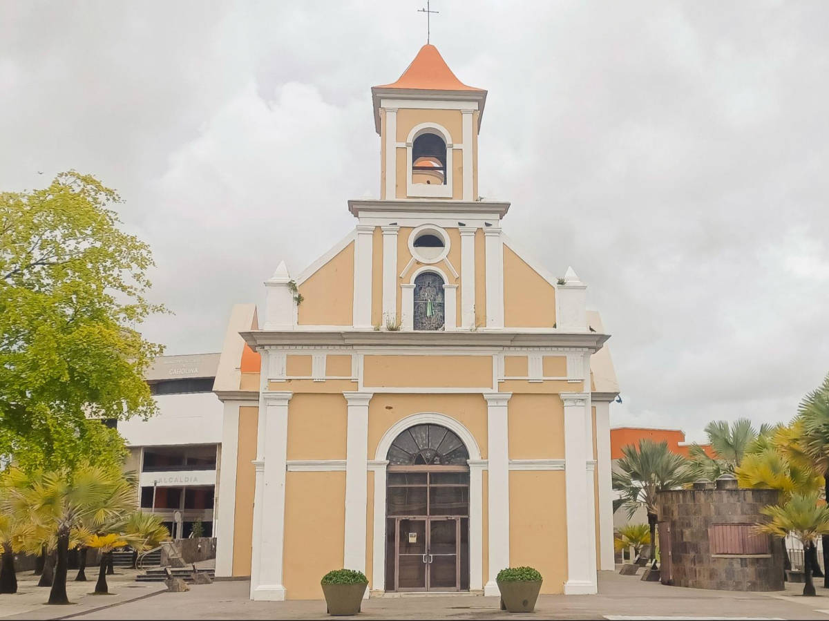 Exterior view of the San Fernando Church