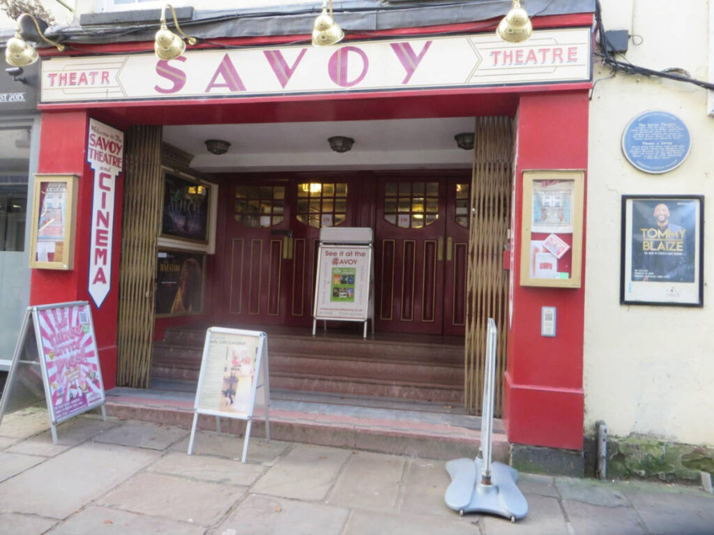 Exterior view of the Savoy Theatre