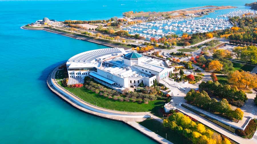 Aerial view of the Shedd Aquarium building