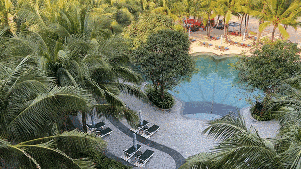 Overlooking view of the Shell Pool from above