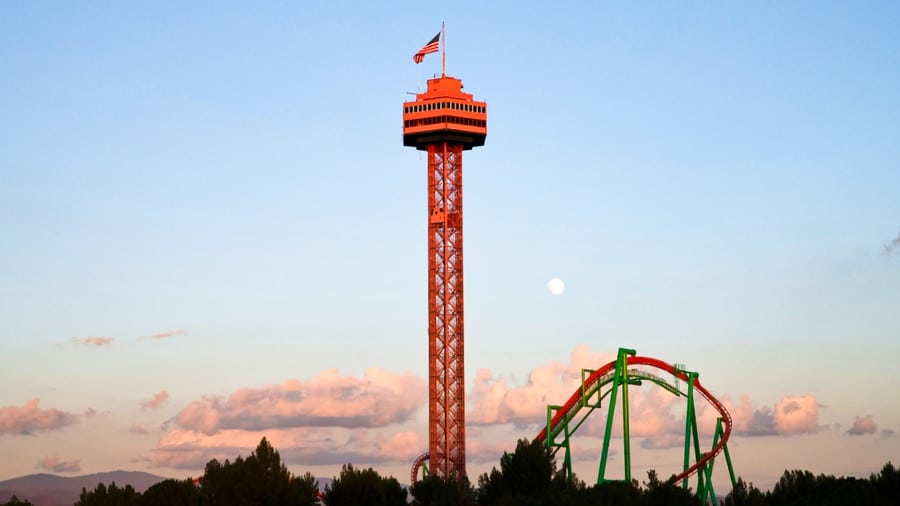View of the observation tower and roller coaster ride in Six Flags Magic Mountain