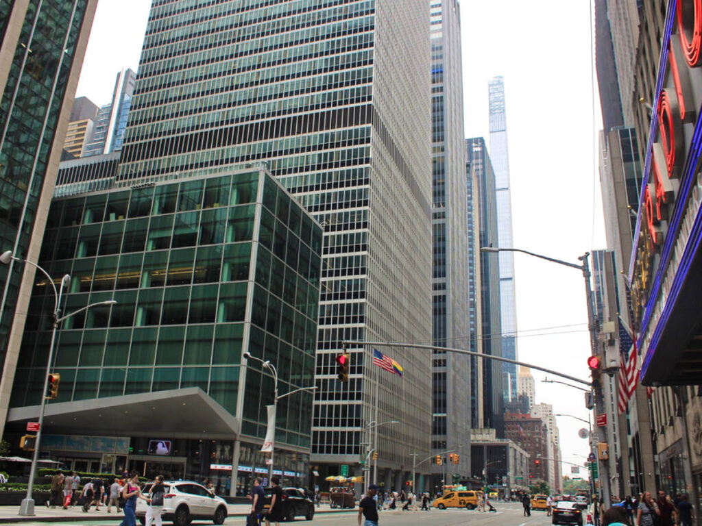 Perspective view of the skyscrapers and the busy streets of Midtown