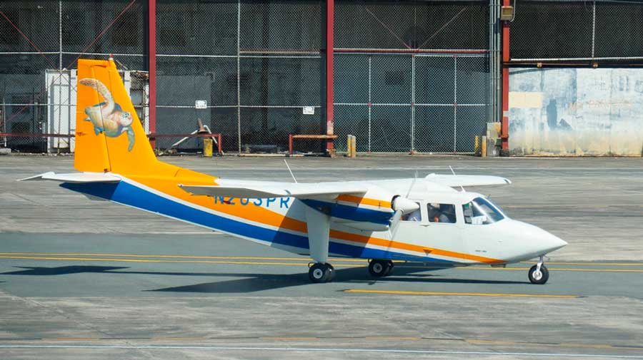 View of a small aircraft in the land of Puerto Rico