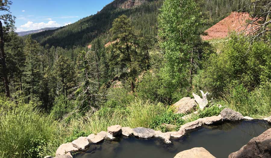 View from the Soda Dam Hot Springs under the clear blue sky