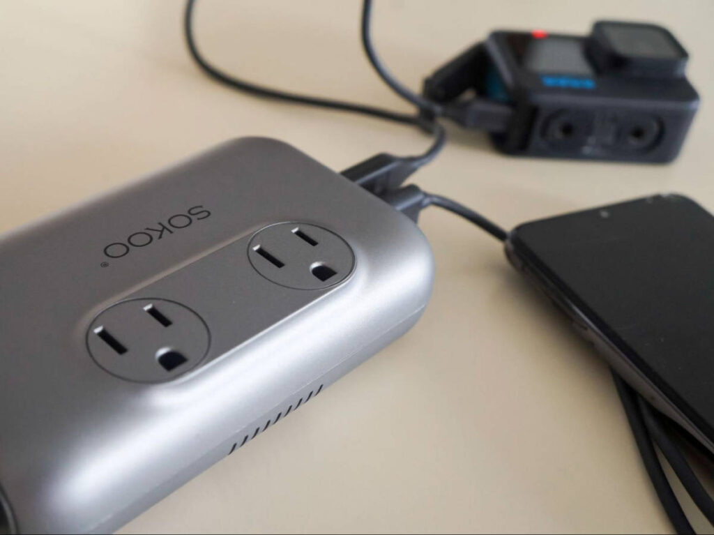 Sokoo converter charging gopro and phone