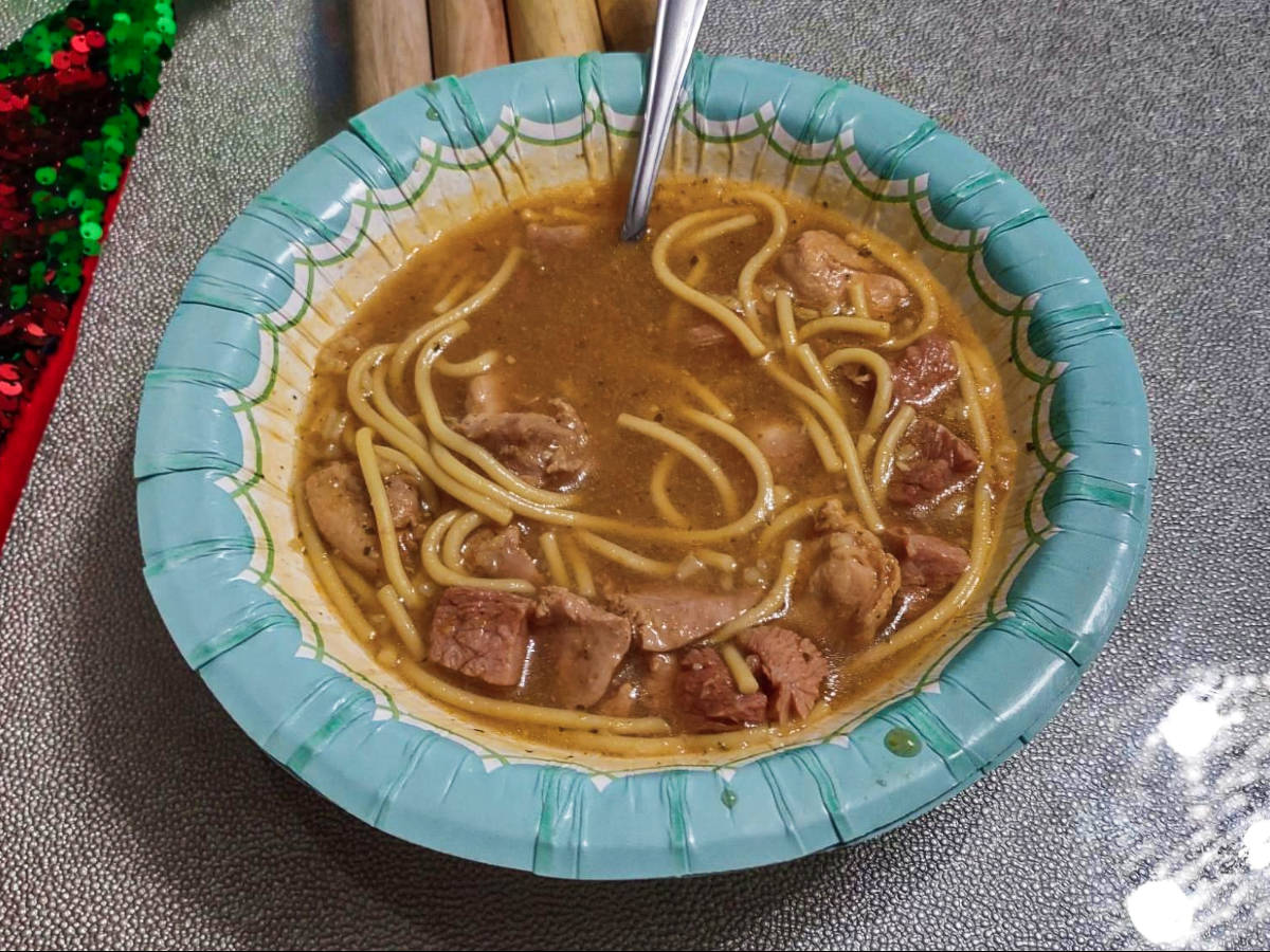 A plate of sopa de pollo