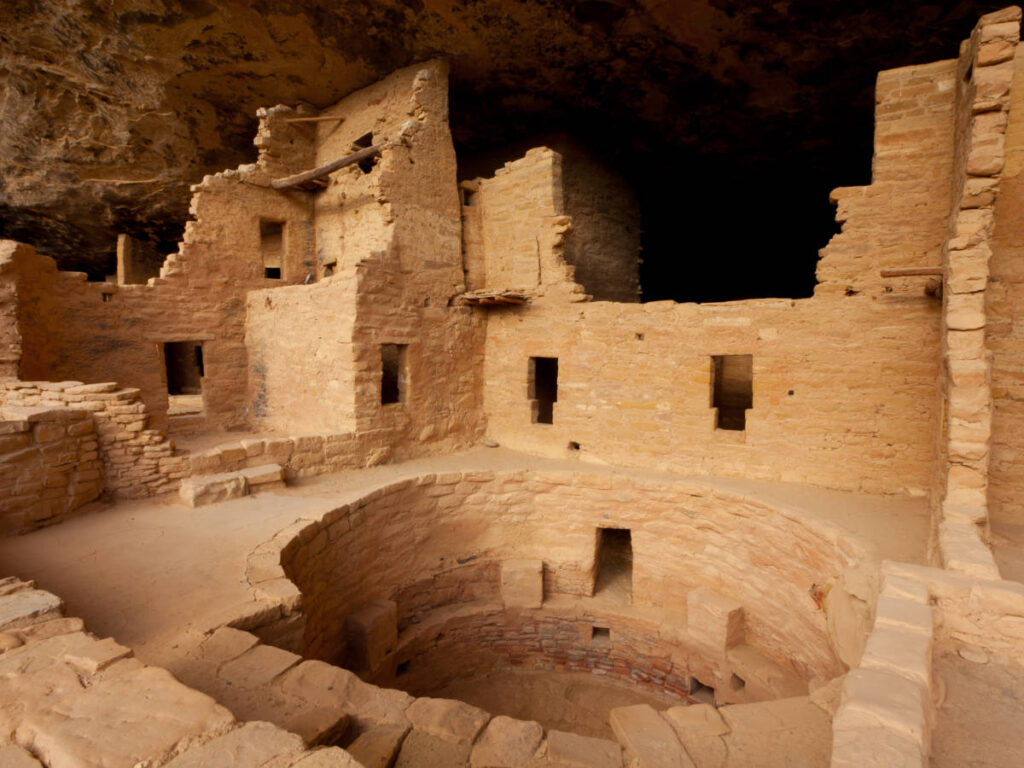View of the Spruce Tree House cliff dwelling in Colorado