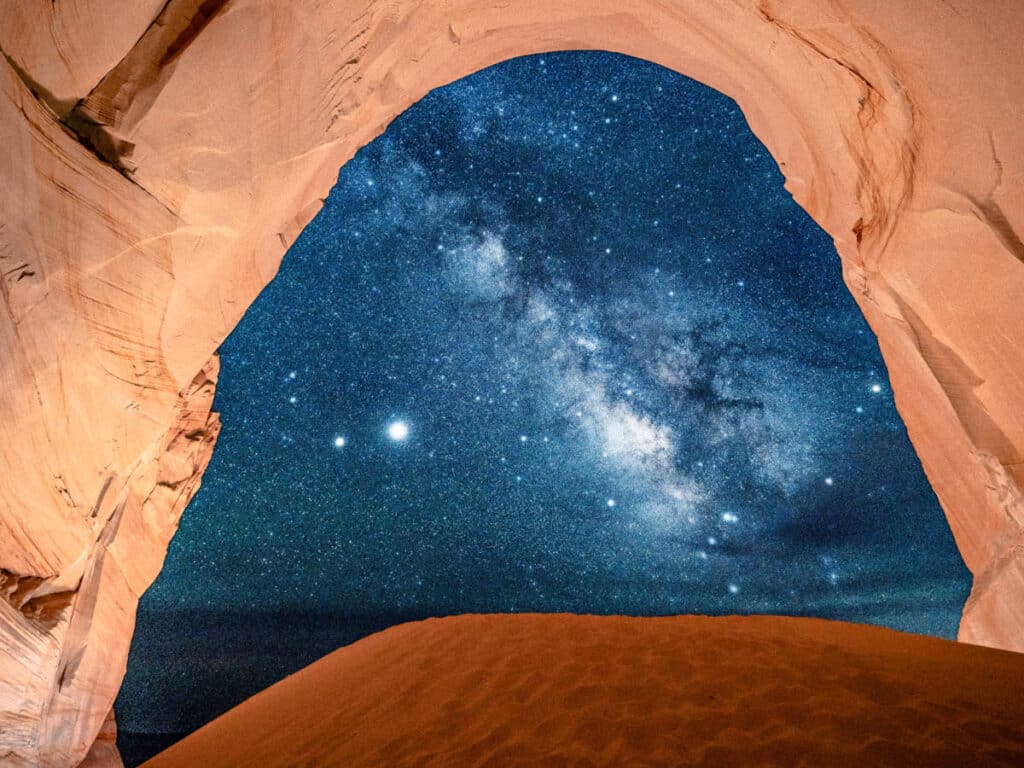 View of the starry night above the Great Chamber