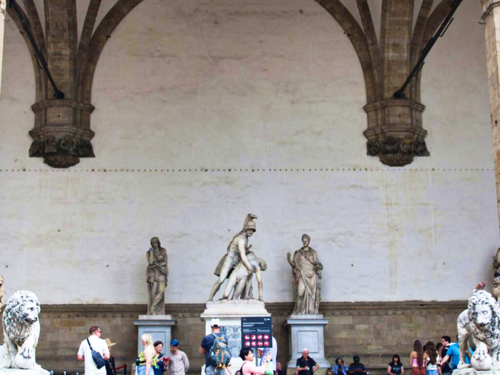 View of the people taking a photo around Piazza della Signoria