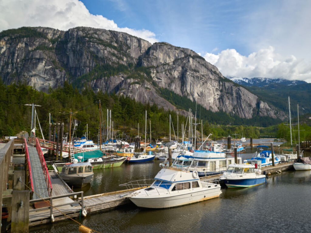 The Stawamus Chief rising behind the Squamish marina