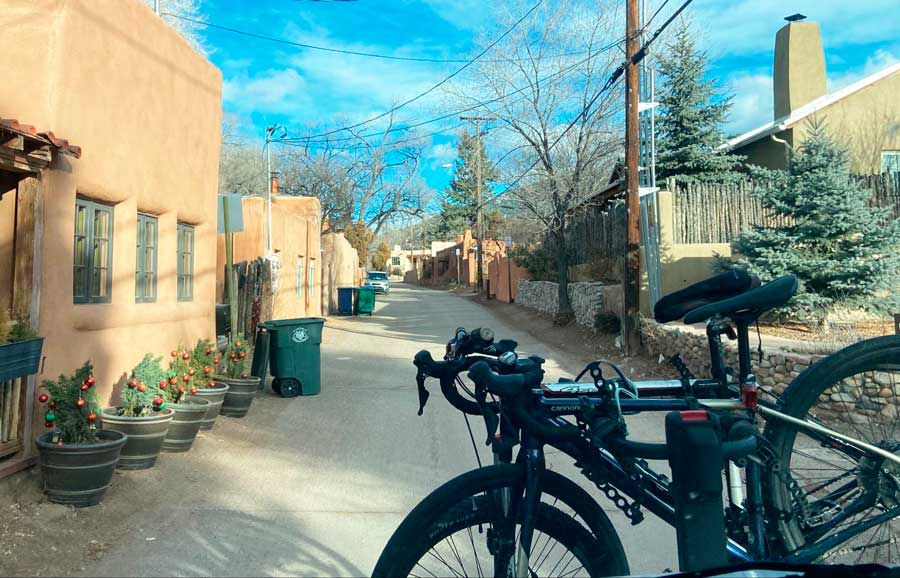 The author's view while passing by a narrow road in Canyon Road
