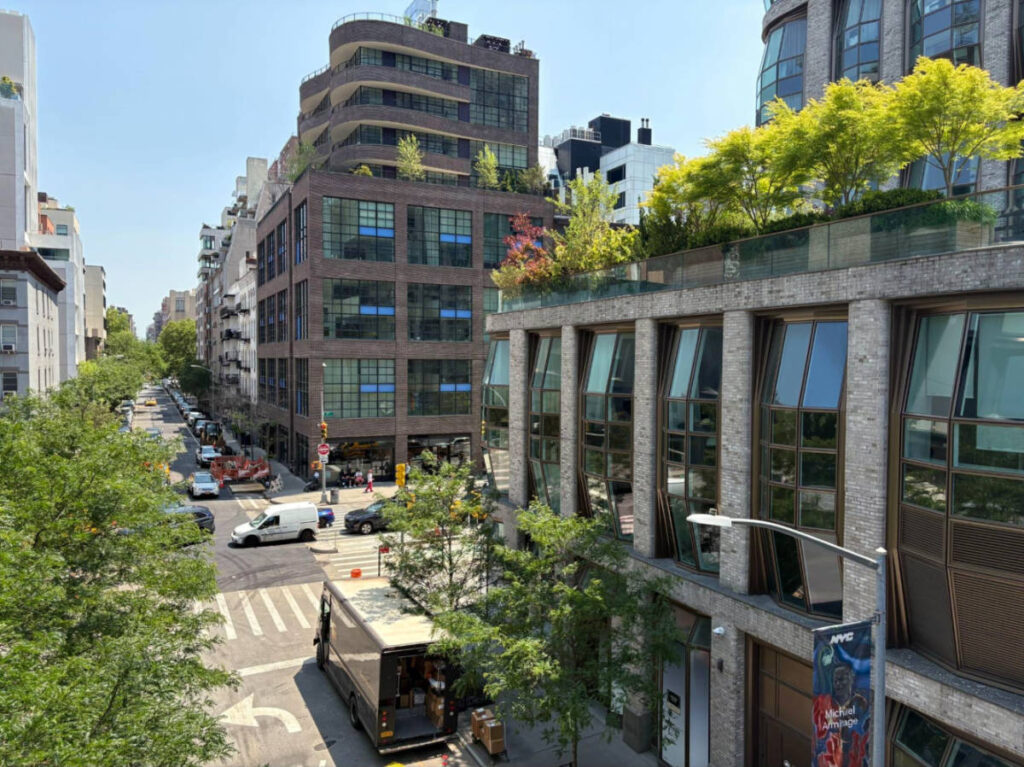 The Street view from the High Line