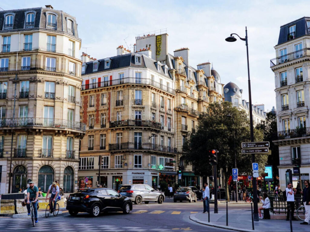 View of the Streets of the 3rd arrondissement