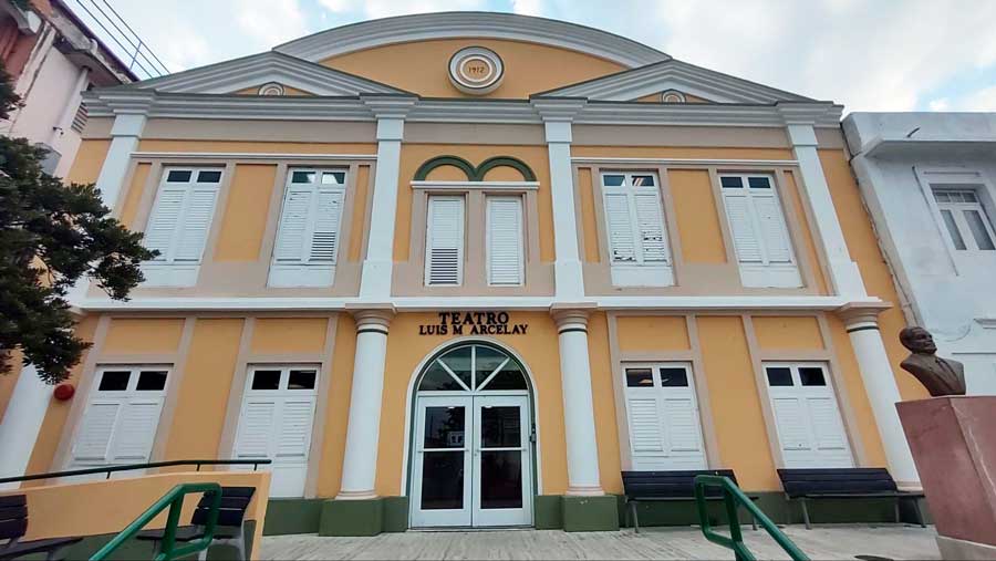 The Teatro Luis M. Arcelay building from the outside