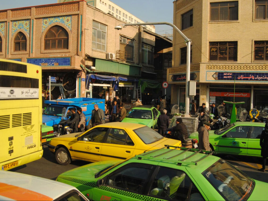 Cars and buses at Tehran