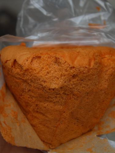 Closeup look of the Thai Tea Spongecake from Spongies Cafe