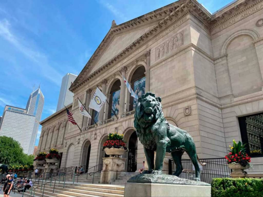 View of the lion statue outside The Art Institute of Chicago