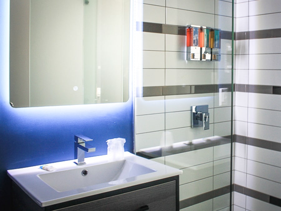 View of the bathroom in The Arts Hotel