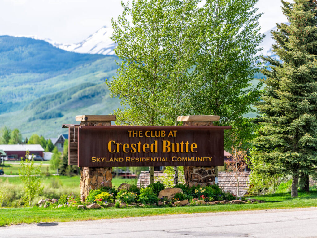 The Club at Crested Butte signage at the entrance