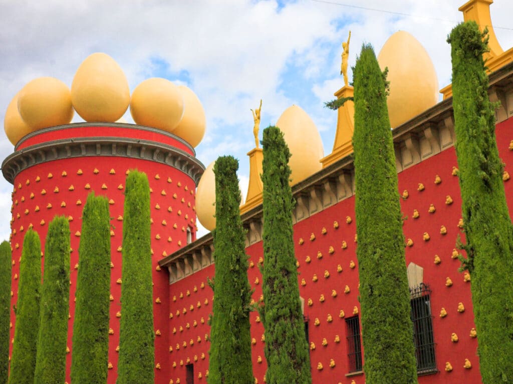 View of the huge eggs on top of the unique exterior of Dali Theatre Museum