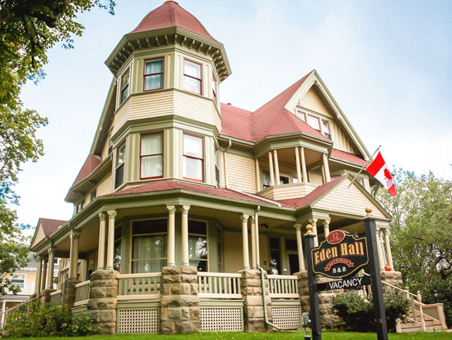 View of The Eden Hall Inn from the outside