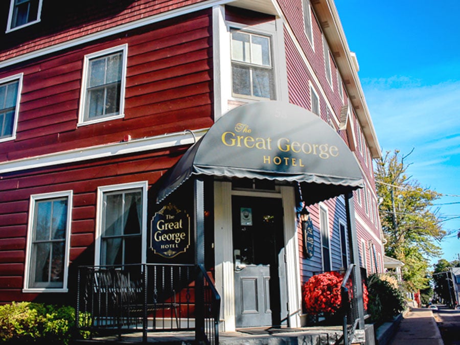 The entrance to The Great George Hotel