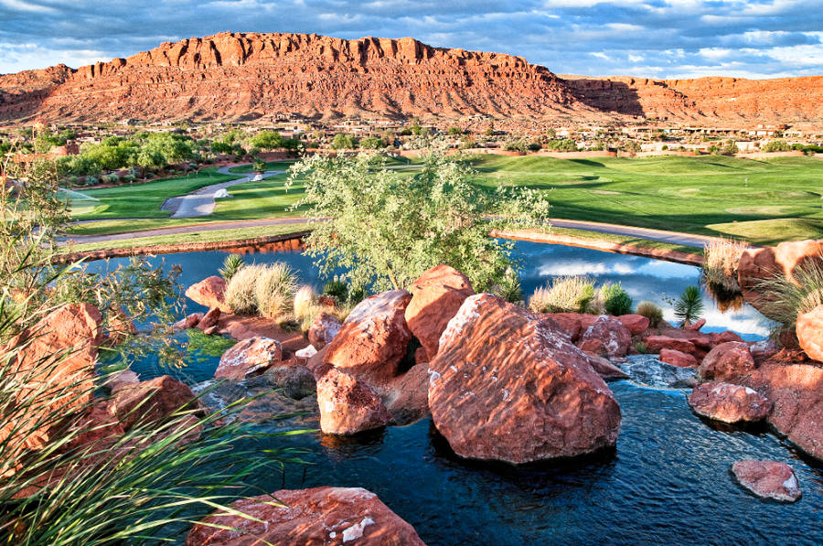 Panoramic view of the lake and scenic landscape of The Inn at Entrada