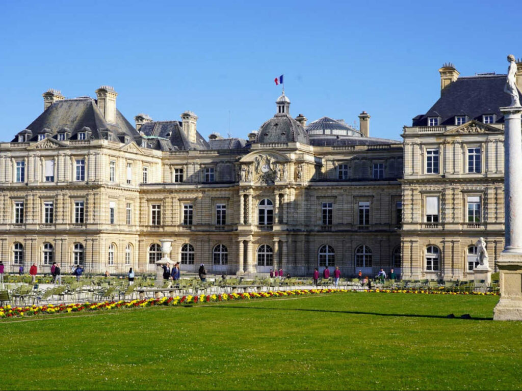 Panoramic view of the greenfield in front of the The Luxembourg Gardens