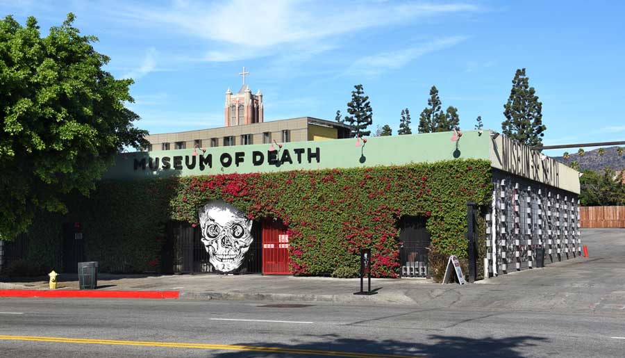The Museum of Death from the outside