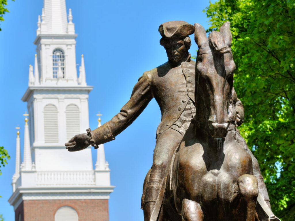 Paul Revere Statue and the Old North Church in the background