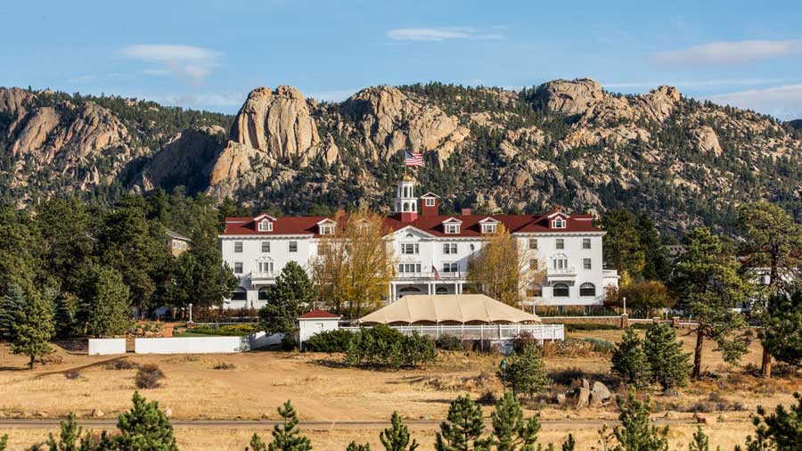 View of the Stanley Hotel building in Estes Park