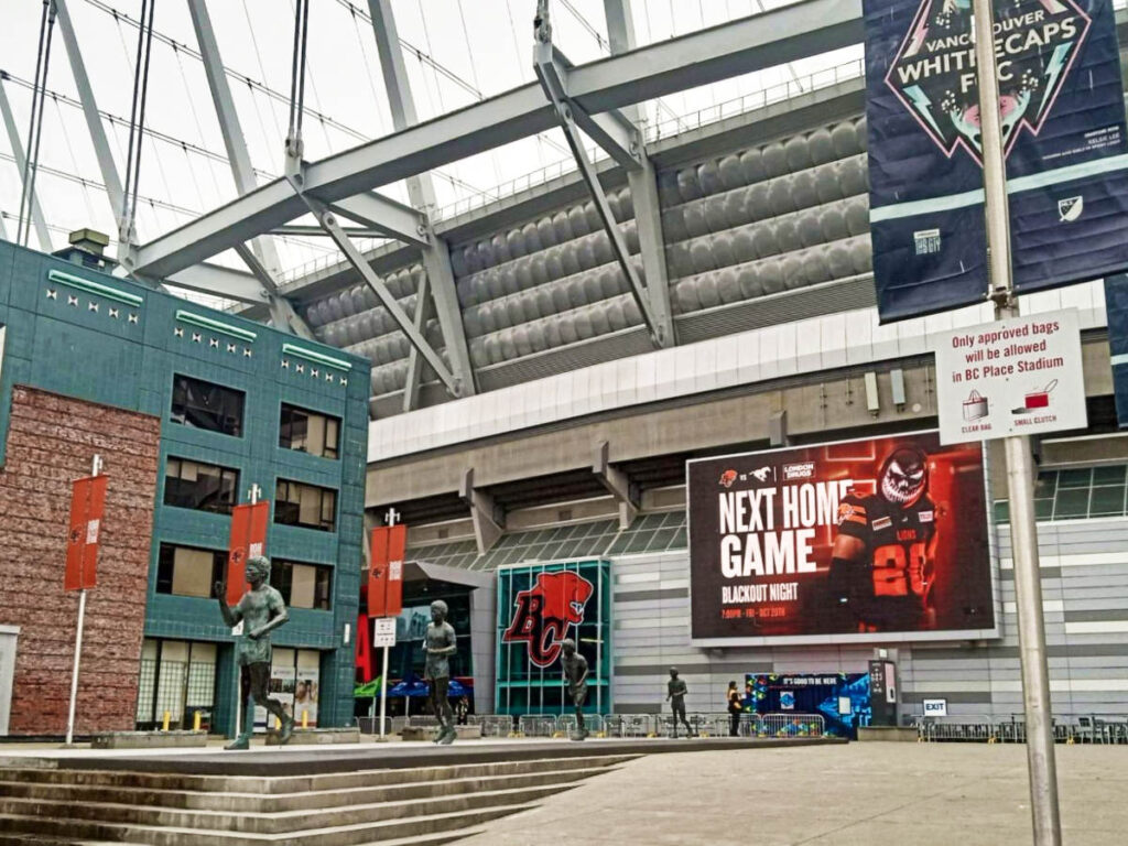 Exterior view of The Terry Fox Memorial and BC Place in Vancouver