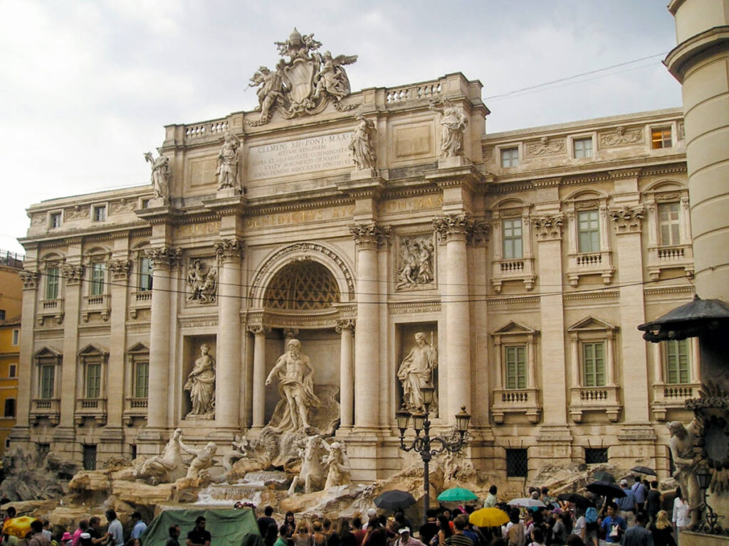 View of a crowded Trevi Fountain