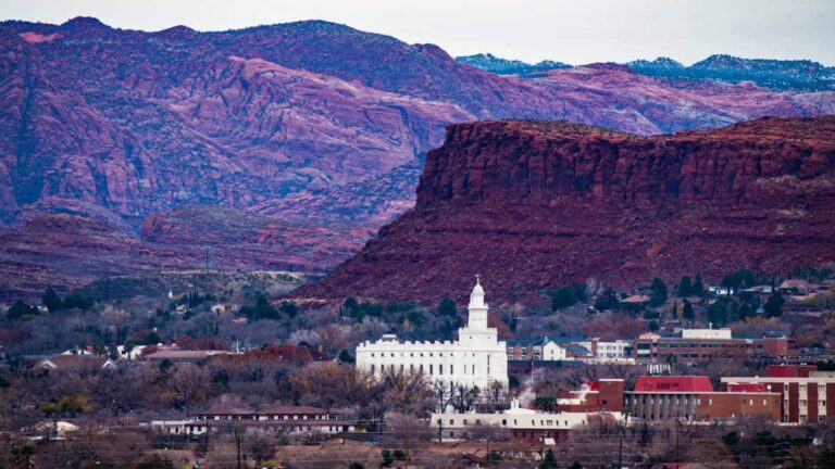 Panoramic view of the White Temple surrounded by red rocks in St George, Utah