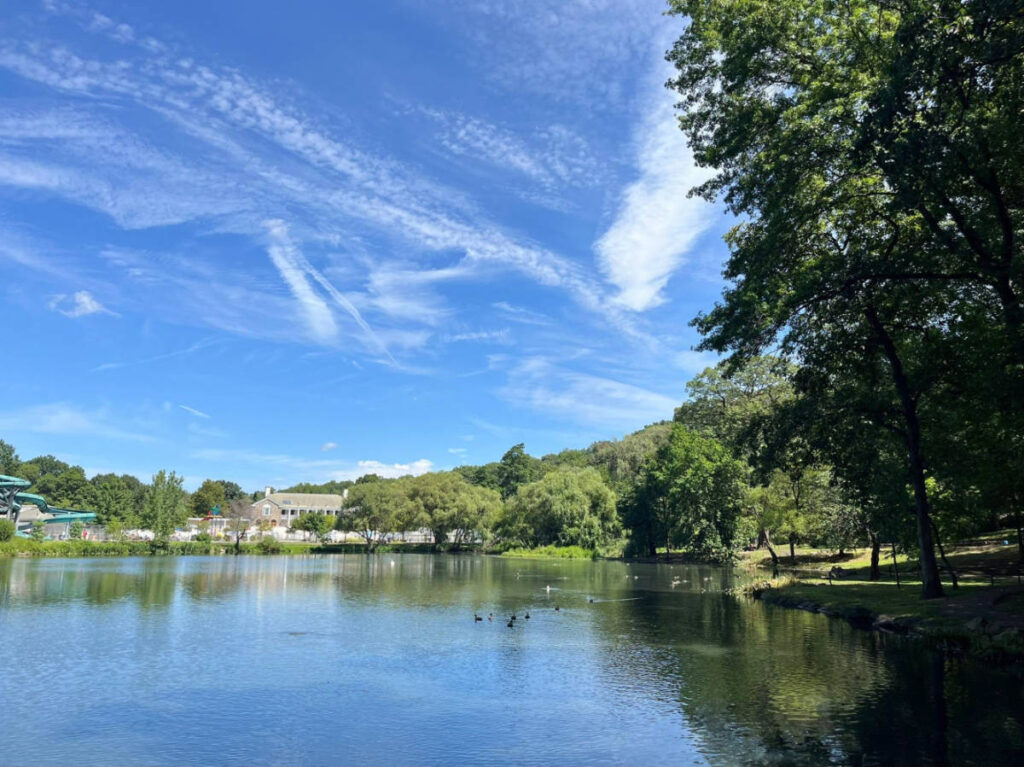 Blue sky over the lake at Tibbetts Brook Park