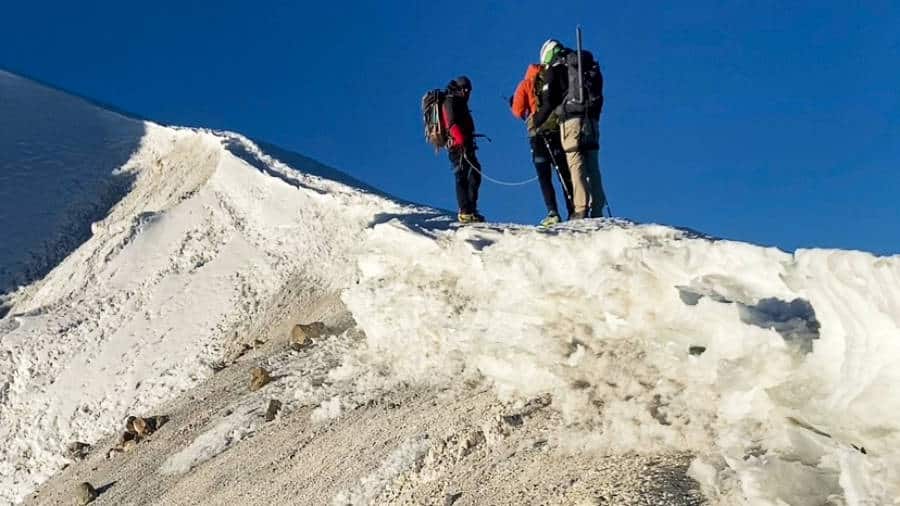 A rope team preparing at the top of Orizaba