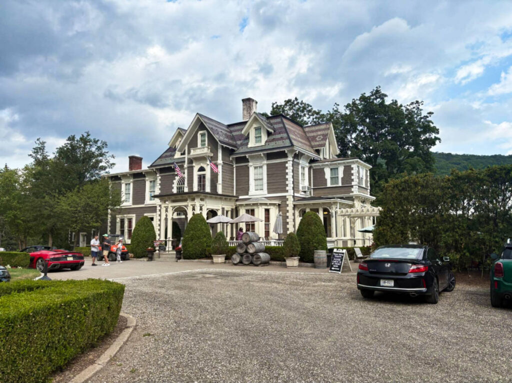 Exterior view of the mansion in Torne Valley Vineyard